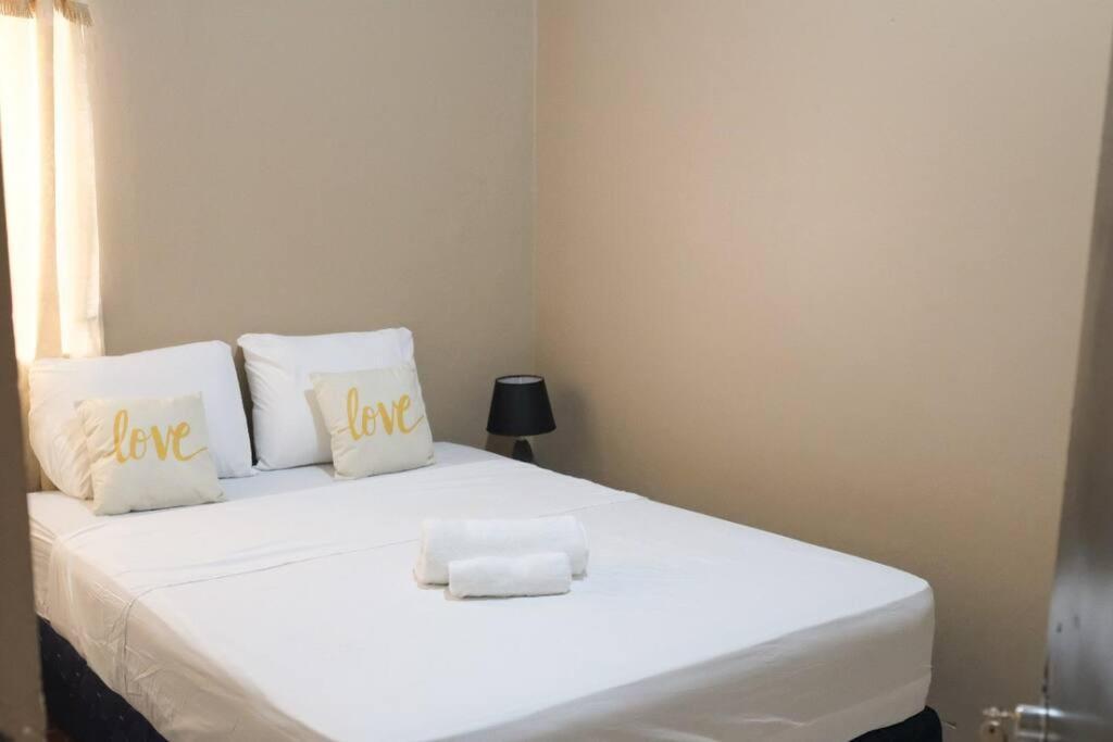 Casco Historico Demeter Apartment Комаягуа Екстериор снимка